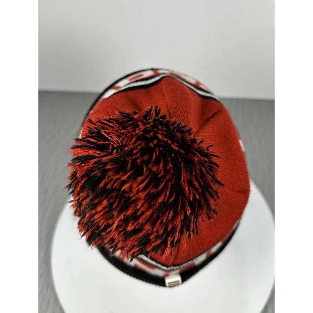 CANADA  OLYMPIC TEAM  TOQUE‎ Beanie Cuffed Knit Hat Pom Pom Toddler Ski Winter